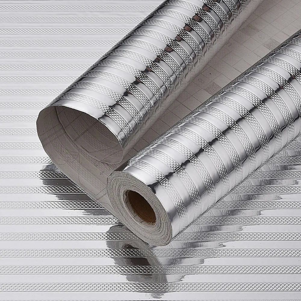 Feuille d'aluminium autocollante pour cuisine – 40 cm, imperméable et résistante à la chaleur