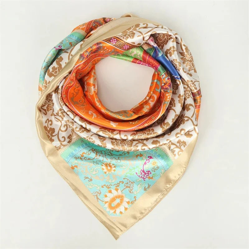Foulard en soie pour femme 90x90 cm – Bandana carré tendance