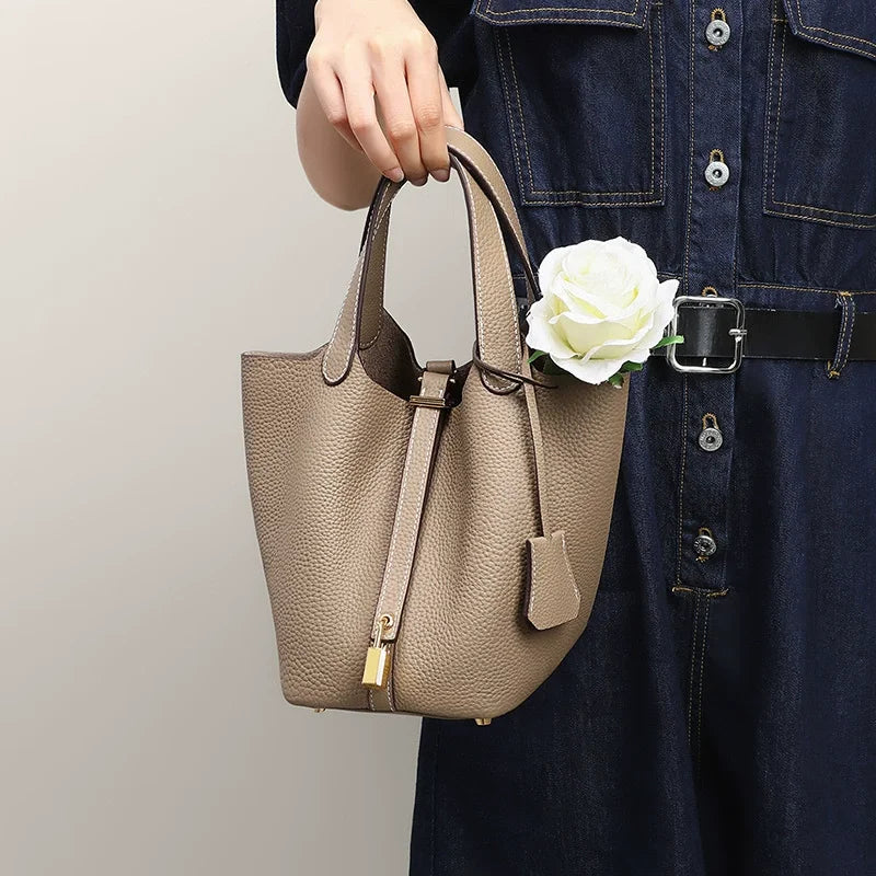 Women’s Large Bucket Bag 22 cm – Spacious Handbag