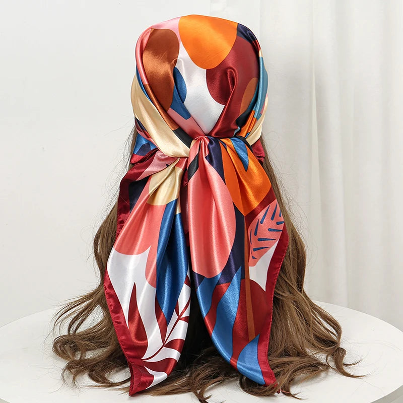 Foulard en soie pour femme 90x90 cm – Bandana carré tendance