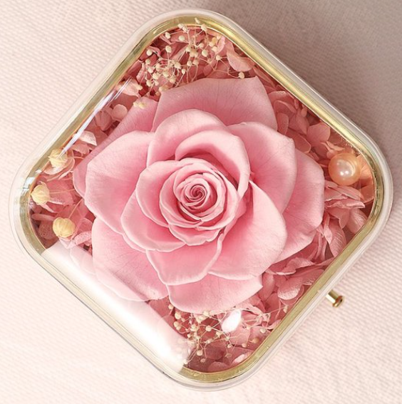 Elegant Pink Romantic Gift Box + “I Love You” Necklace