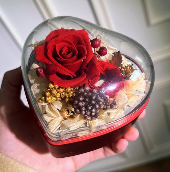 Elegant Red Heart Gift Box with Luxury Rose Necklace