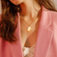 Coffret cadeau romantique noir élégant avec collier caché « Je t'aime »
