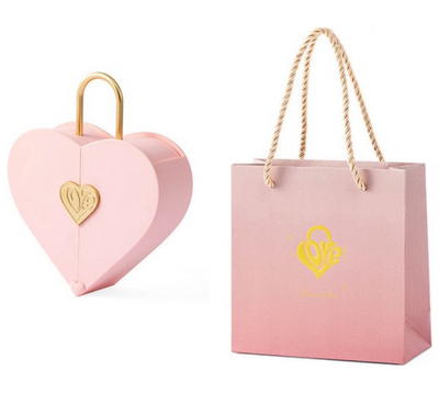 Elegant Heart-Shaped Gift Box with Luxury Rose Necklace