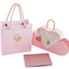 Coffret cadeau élégant en forme de cœur avec collier de roses de luxe